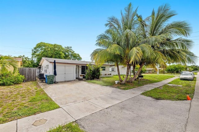 3 of 24 - 5348 Ne 1st Ter, Fort Lauderdale, FL