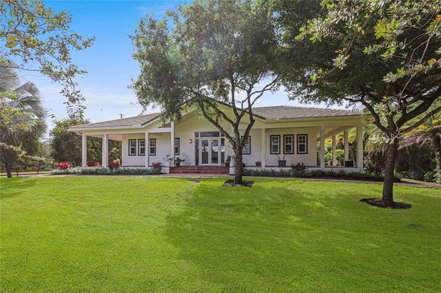 3 of 49 - 6601 Appaloosa Trl, Southwest Ranches, FL