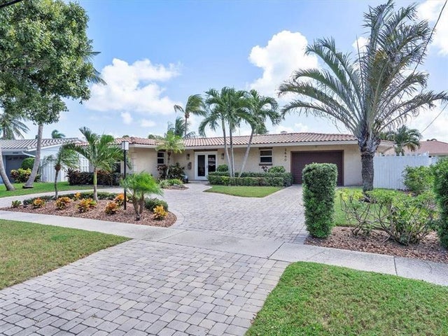 1 of 30 - 2640 Ne 49th Street, Lighthouse Point, FL