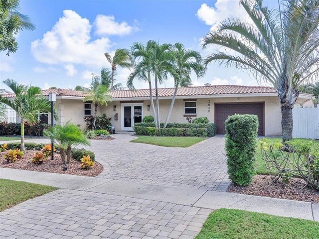 2 of 30 - 2640 Ne 49th Street, Lighthouse Point, FL