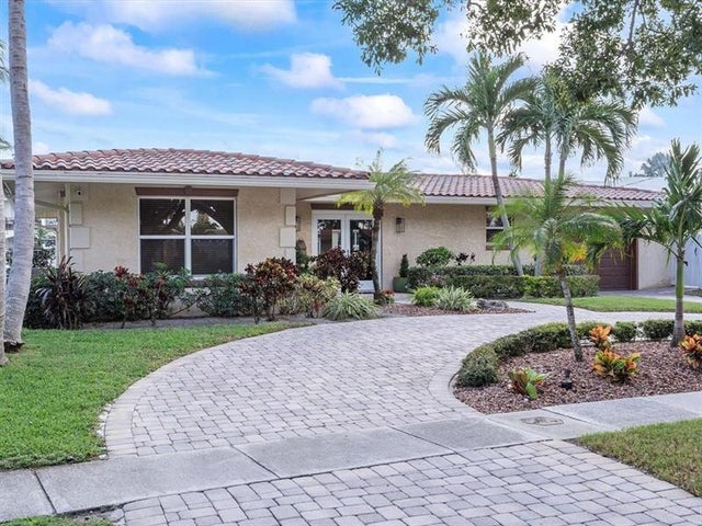 4 of 30 - 2640 Ne 49th Street, Lighthouse Point, FL