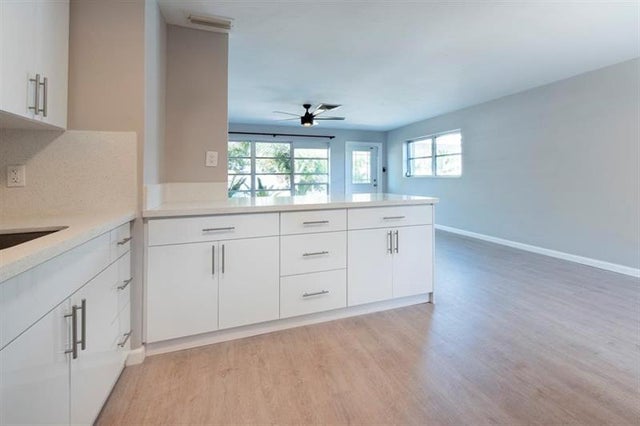 5 of 20 - 2380 Ne 8th Ave, Pompano Beach, FL