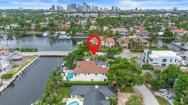 1 of 36 - 2300 Castilla Isle, Fort Lauderdale, FL