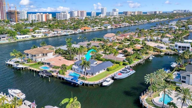 4 of 80 - 2593 Se 9 Street, Pompano Beach, FL