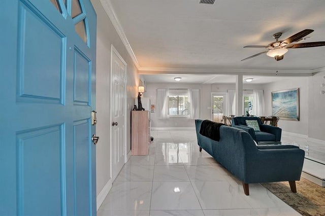 3 of 71 - 822 Nw 6th Ave, Dania, FL