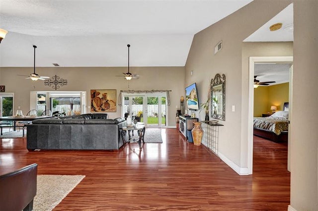 5 of 90 - 14580 Fairfax Pl, Davie, FL