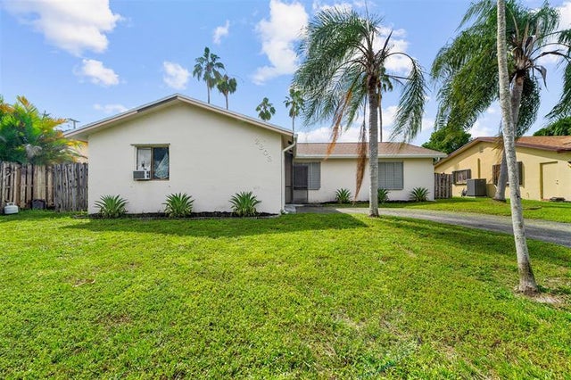 1 of 22 - 2803 Nw 108th Ter, Sunrise, FL
