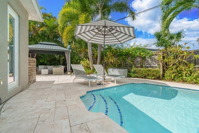2 of 64 - 558 Ne 28th St, Wilton Manors, FL
