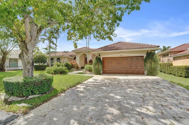 3 of 100 - 4869 Kensington Cir, Coral Springs, FL