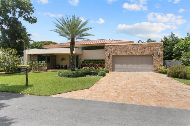2 of 34 - 2701 Ne 2nd Ave, Wilton Manors, FL