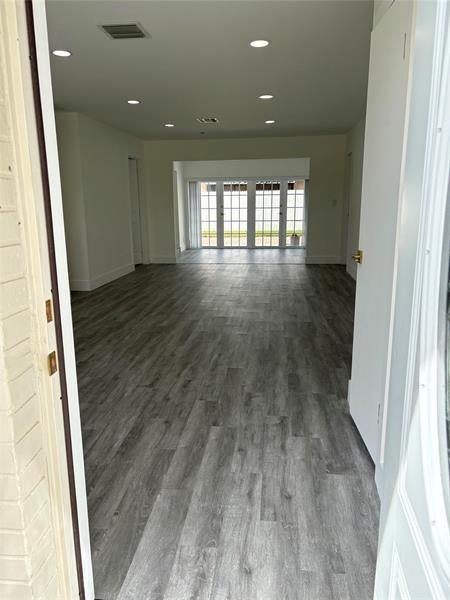 3 of 14 - 5801 W Commerical Blvd, Tamarac, FL
