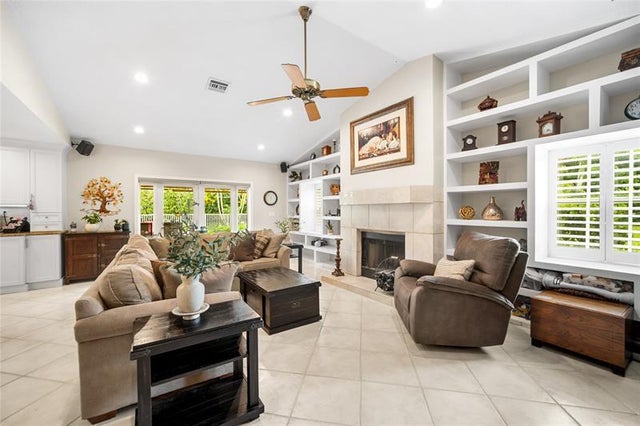 5 of 60 - 7604 Lexington Ln, Parkland, FL