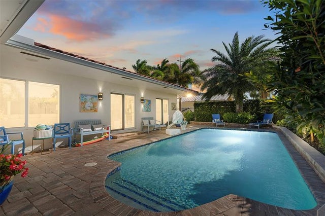 1 of 45 - 3250 Spanish River Dr, Pompano Beach, FL