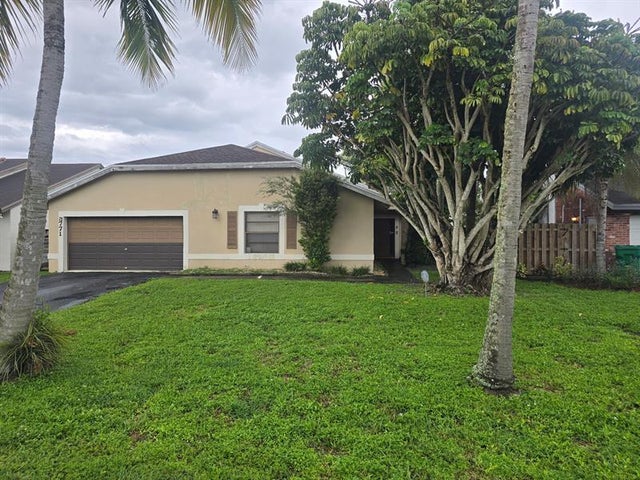 3771 Nw 73rd Way, Coral Springs