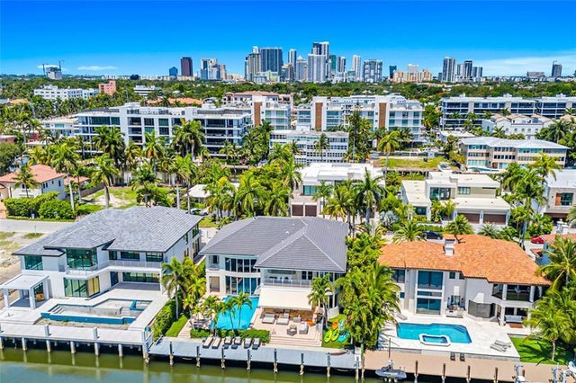 2 of 70 - 30 Fiesta Way, Fort Lauderdale, FL