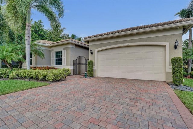 2 of 72 - 12110 Bear River Rd, Boynton Beach, FL