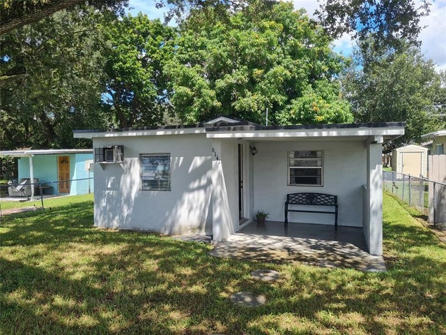 1 of 16 - 6141 Garfield, Hollywood, FL