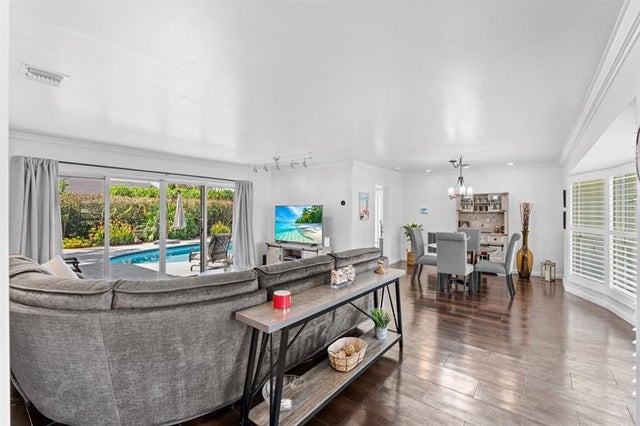 5 of 40 - 2166 Ne 57th St, Fort Lauderdale, FL