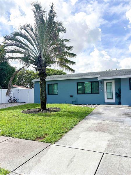 2 of 20 - 4610 Sw 24th St, Fort Lauderdale, FL