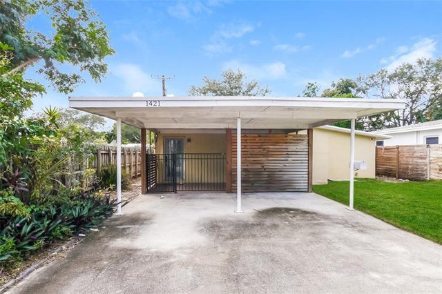 1 of 18 - 1421 Sw 23rd Ave, Fort Lauderdale, FL