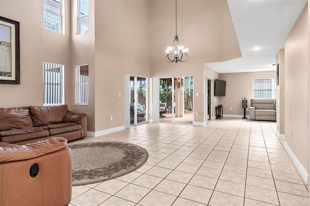 4 of 41 - 14163 Sw 150th Ave, Miami, FL