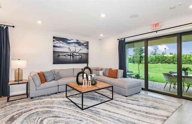 4 of 27 - 11611 Sw Macelli Way, Port St. Lucie, FL