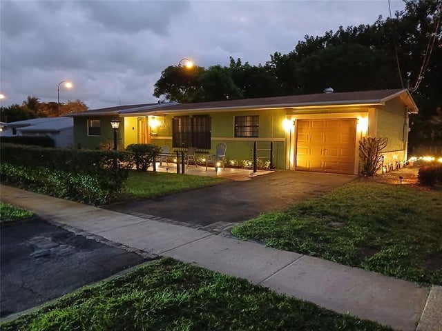 2 of 27 - N/A, Plantation, FL