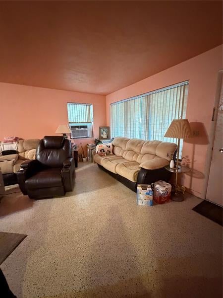 3 of 10 - 2840 Sw 5th Street, Fort Lauderdale, FL