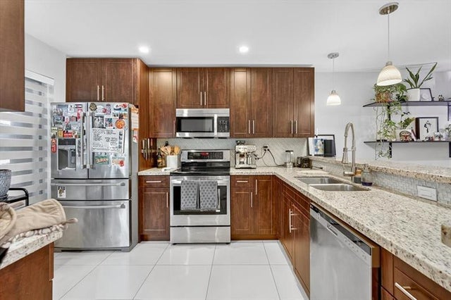 5 of 21 - 7104 Sw 127th Ct, Miami, FL