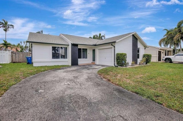 1 of 16 - 11831 Nw 38th Pl, Sunrise, FL