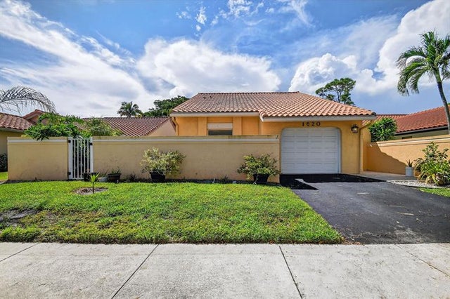 2 of 63 - 1620 Nw 22nd Ave, Delray Beach, FL