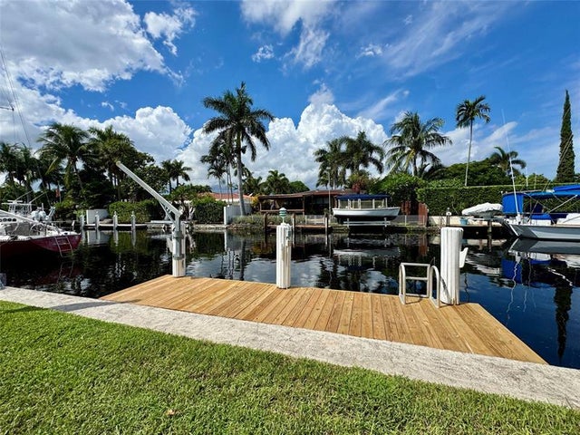 4 of 18 - 1213 Mandarin Isle, Fort Lauderdale, FL
