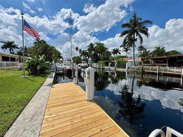 5 of 18 - 1213 Mandarin Isle, Fort Lauderdale, FL