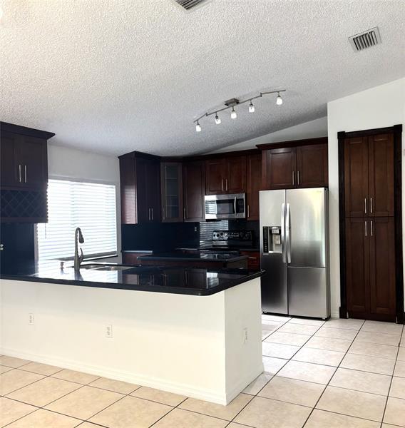 3 of 23 - 10400 Sw 24th Ct, Miramar, FL