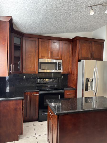 4 of 23 - 10400 Sw 24th Ct, Miramar, FL