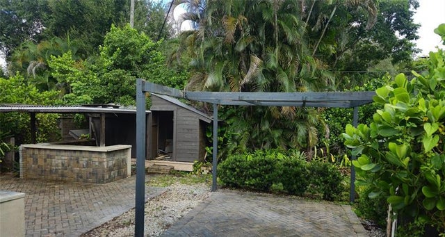2 of 4 - 1725 Sw 14th St, Fort Lauderdale, FL