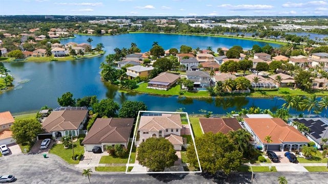 2 of 42 - 2738 Sw 137th Ter, Miramar, FL