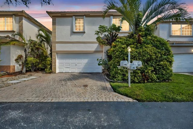 1 of 26 - 1231 Hayes St, Hollywood, FL