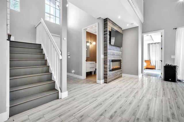 4 of 26 - 1231 Hayes St, Hollywood, FL