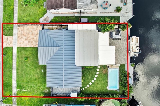 1 of 35 - 4610 Sw 43rd Ave, Fort Lauderdale, FL