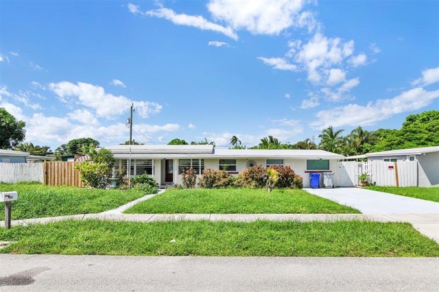 2 of 49 - 5221 Ne 16th Ave, Pompano Beach, FL