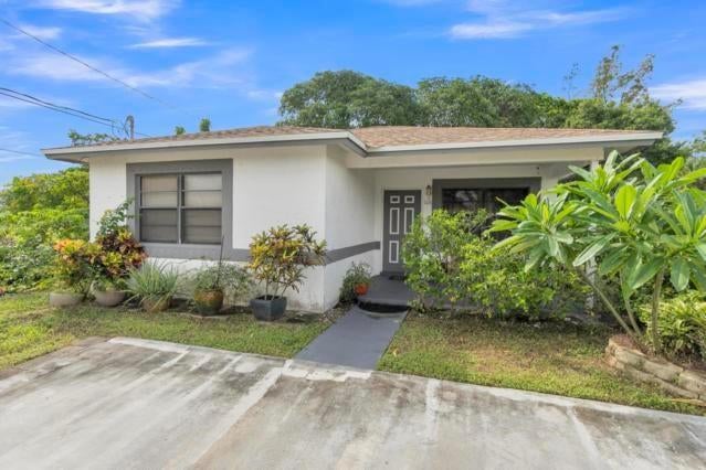 4 of 49 - 108 Sw 2nd St, Deerfield Beach, FL