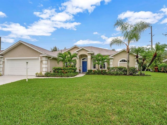 3 of 36 - 419 N Key Lime Sq, Vero Beach, FL