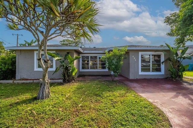 1 of 26 - 404 Nw 5th Ave, Boynton Beach, FL