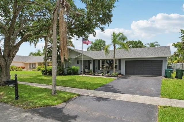 2 of 28 - 11756 Sw 53rd Pl, Cooper City, FL