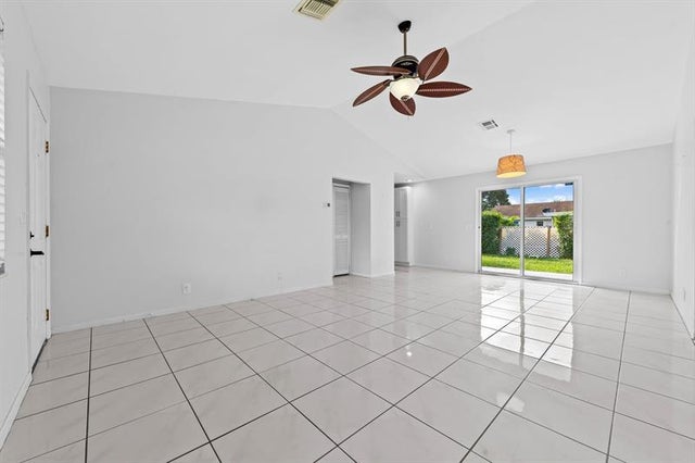 4 of 16 - 3642 Pandora Ave, Boynton Beach, FL