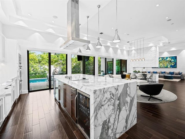 4 of 47 - 1710 Middle River Dr, Fort Lauderdale, FL