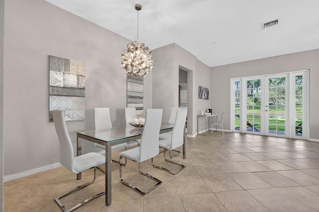 2 of 80 - 1134 Lavender Cir, Weston, FL