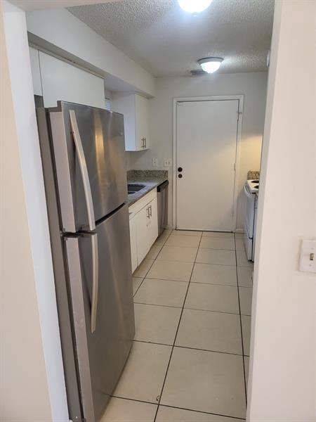2 of 10 - 313 N D Street, Lake Worth, FL