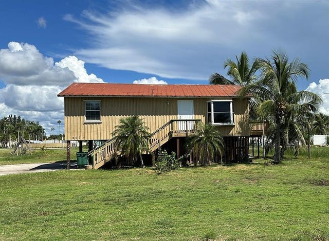1 of 33 - 207 Storter Ave, Everglades City, FL